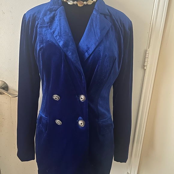 Fashion Nova Jackets & Blazers - FashionNova like new Elegant Blue velvet double breasted Women's Coat/Blazer Lg